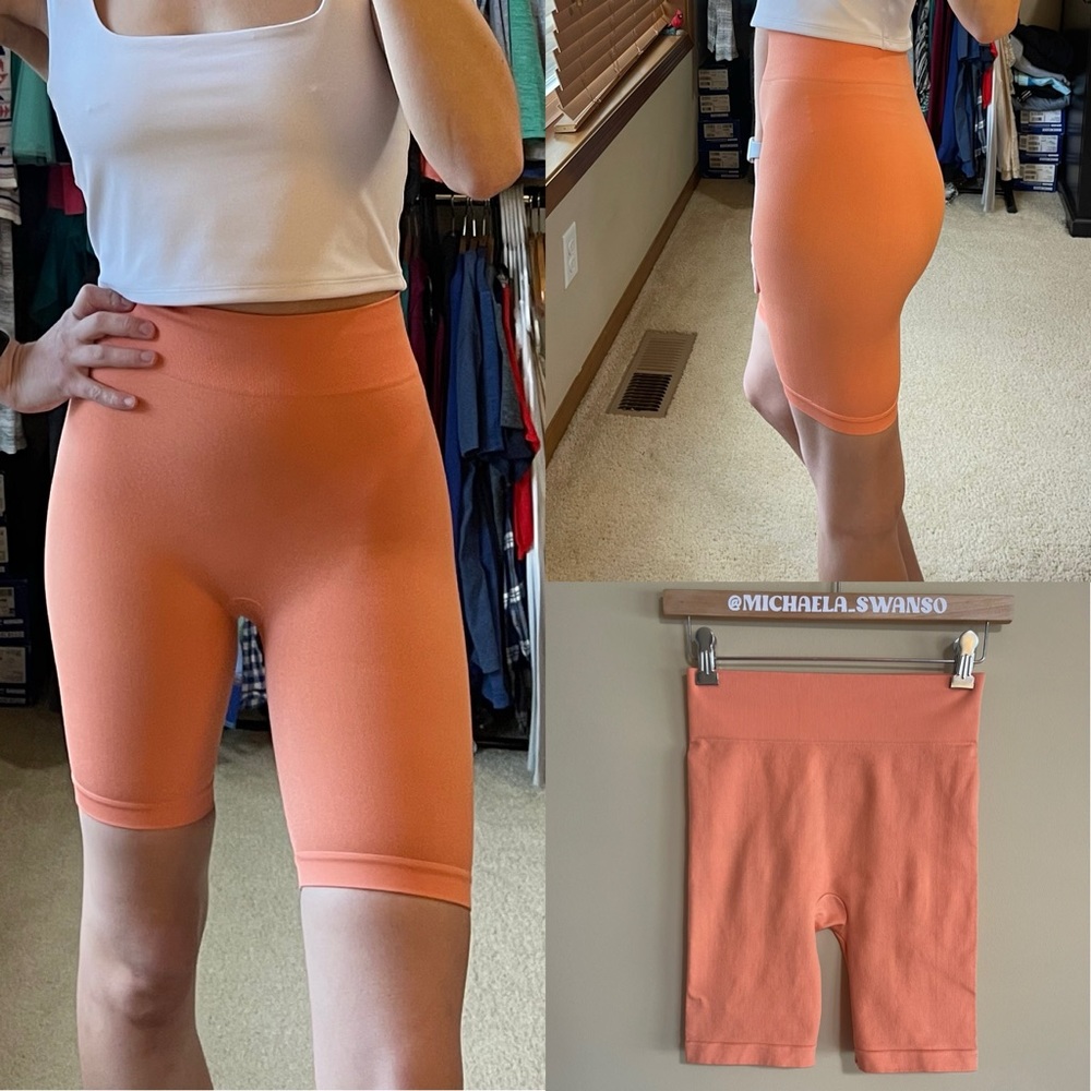 Ribbed Biker Short Spandex by La La Active